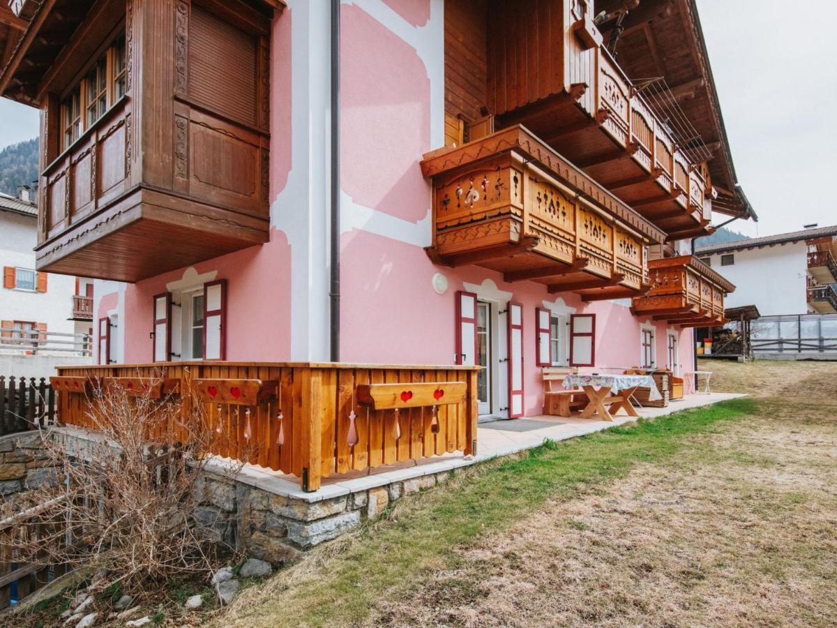 Apartment Brunel-1 By Interhome Pozza di Fassa Exterior foto